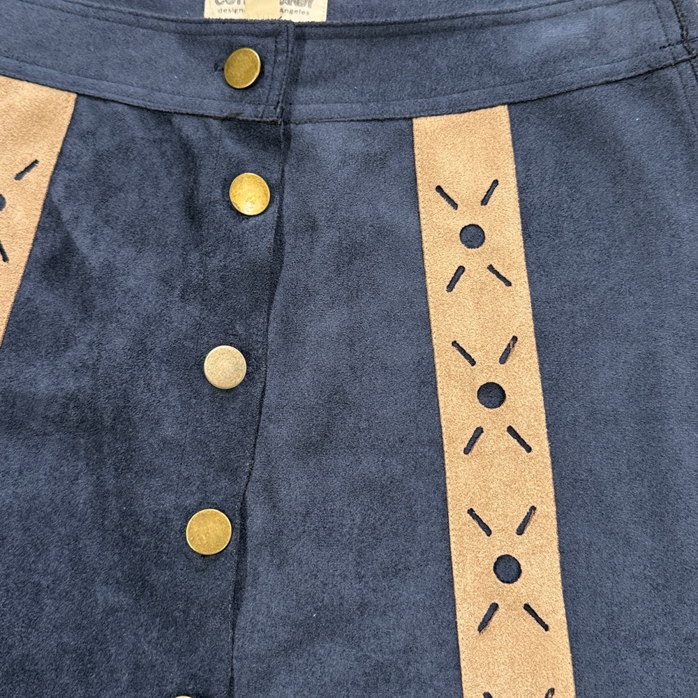 Faux Suede Mini Skirt Button Closure A-Line Size Small - Picture 3 of 5